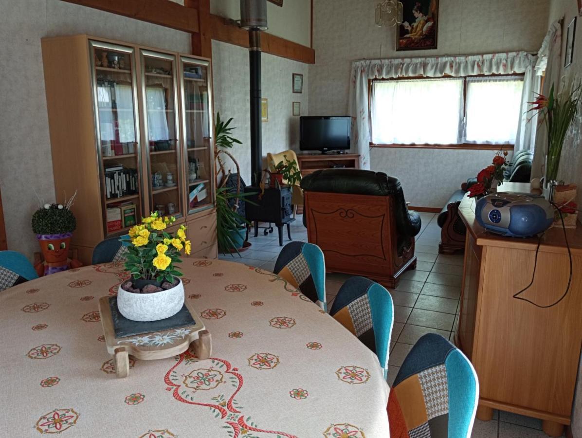 Вілла Chez Meme Cour Bellevaux Екстер'єр фото